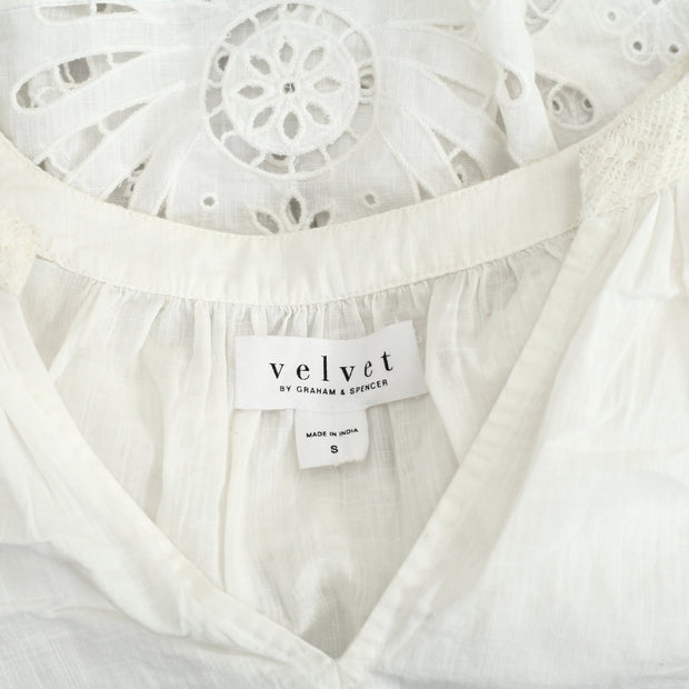 Velvet by Graham & Spencer Anthropologie Eyelet Embroidered Blouse Top
