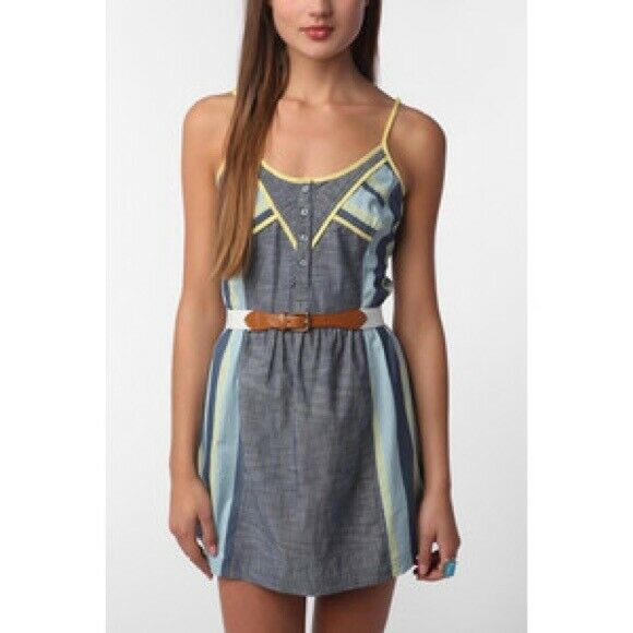 Staring at Stars Urban Outfitter Pop Bound Chambray Mini Dress