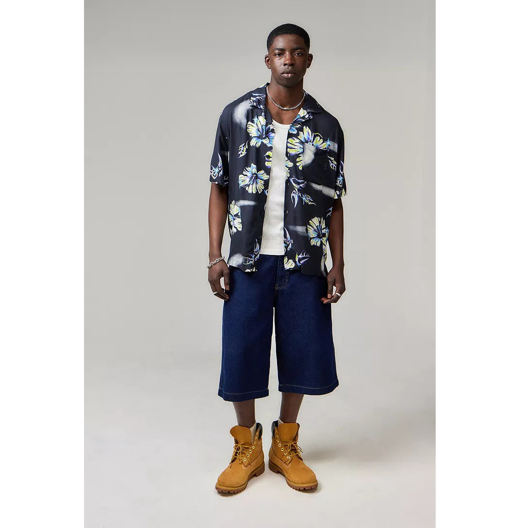 Urban Outfitters UO Airbrush Hibiscus Short Sleeve Men's Shirt