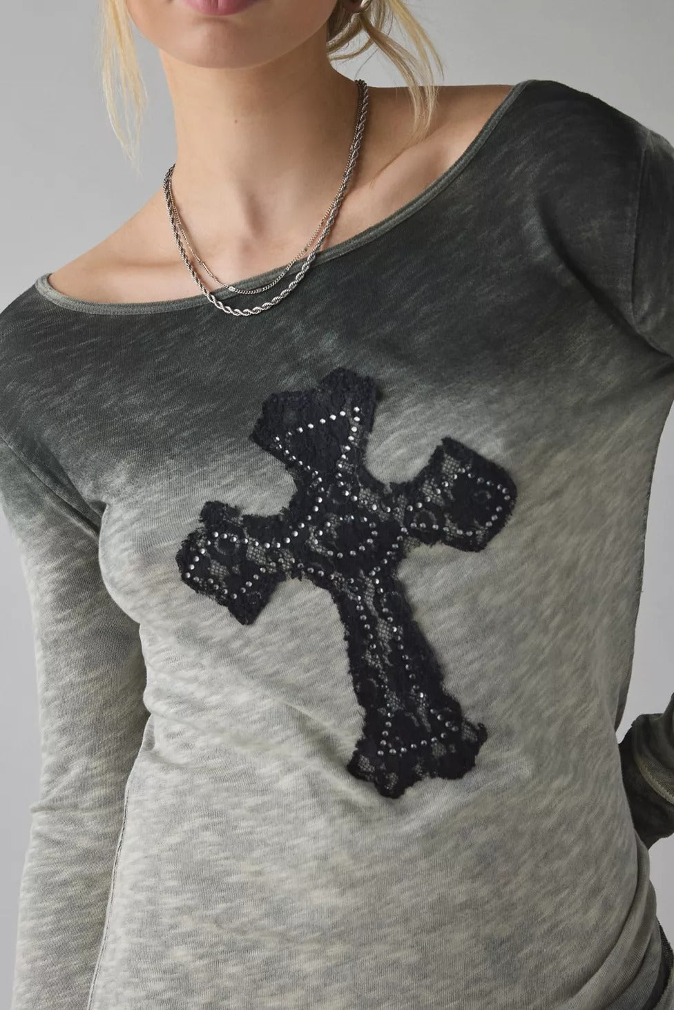 BDG Urban Outfitters Brynn Cross Applique Graphic Long Sleeve Tee Top