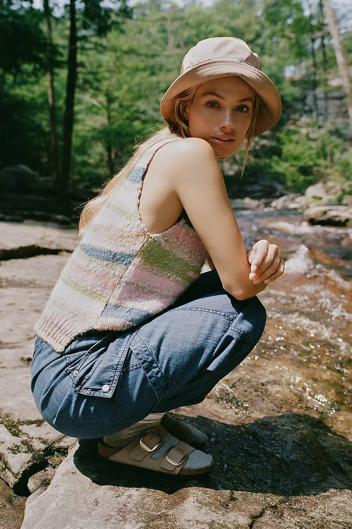 Anthropologie Pilcro Utility Curve Mid-Rise Relaxed-Leg Jeans Pants