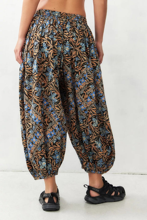 Out From Under Jasime Balloon Cotton Printed Pants Baggy Trousers