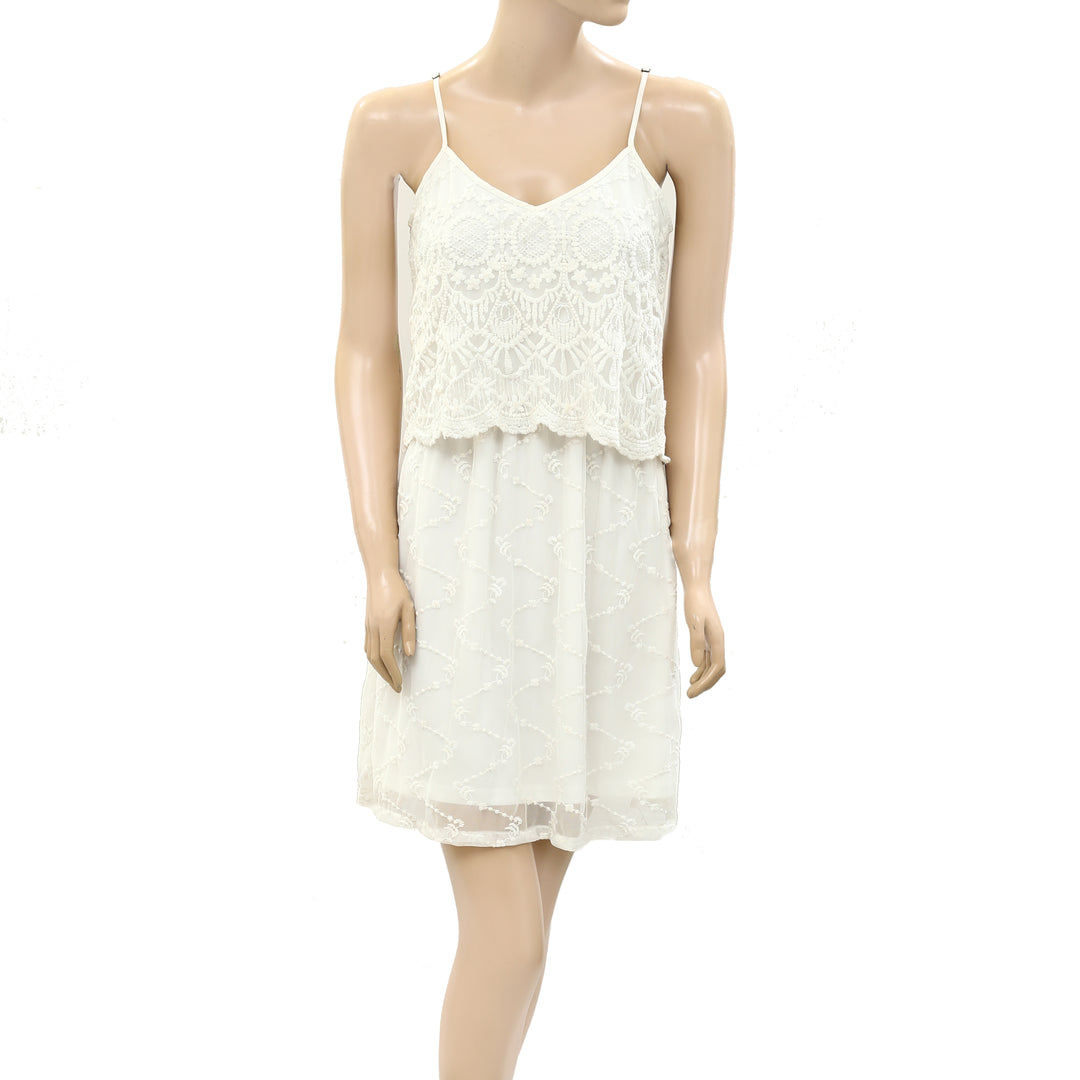 Kimchi Blue Urban Outfitters Mesh Embroidered Mini Dress White Chocolate Couture Kimchi Blue Urban Outfitters Mesh Embroidered Mini Dress White Chocolate Couture