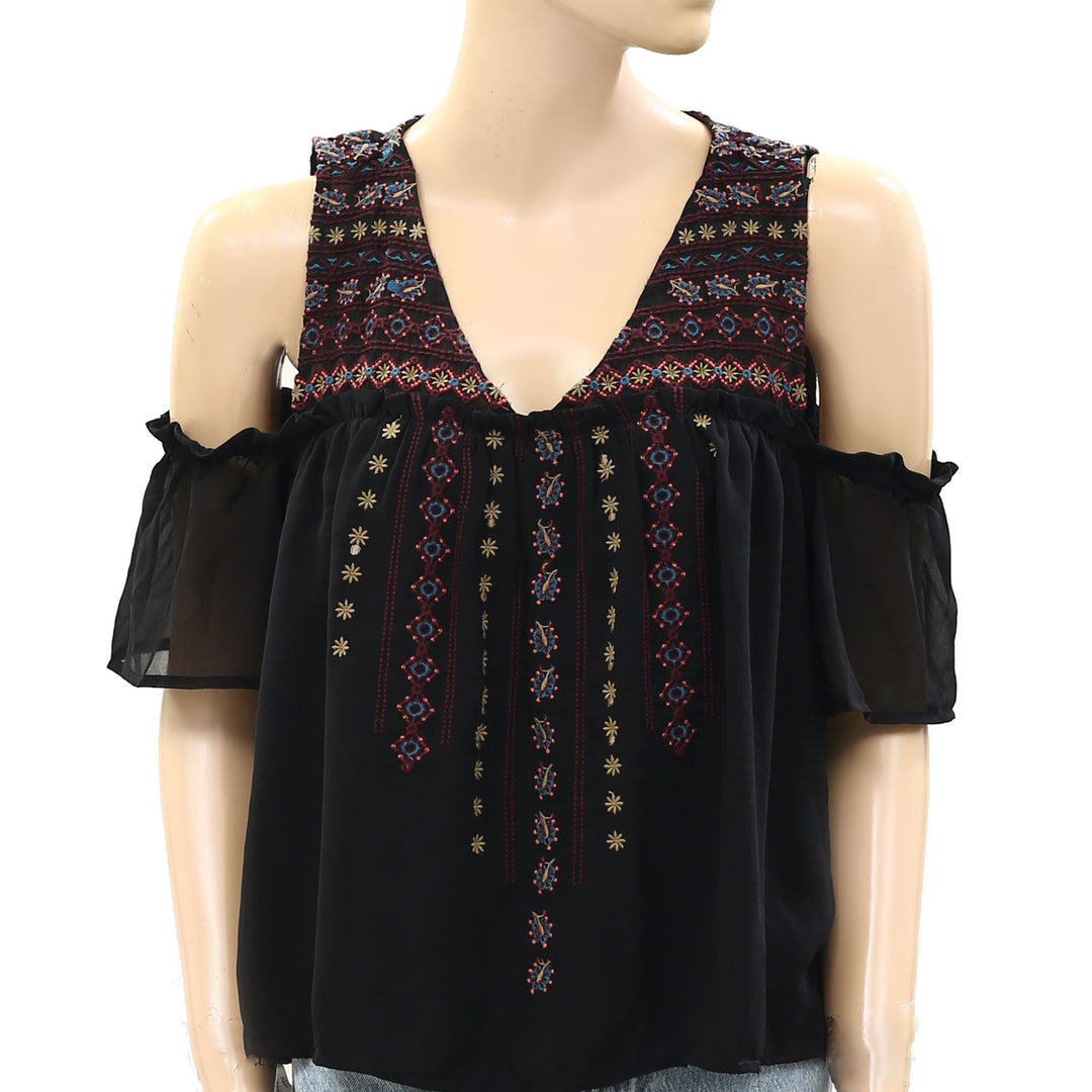 Abercrombie & Fitch Embroidered Blouse Top