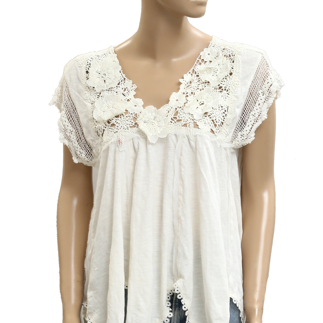 By Anthropologie V-Neck Short-Sleeve Lace Swing Blouse Top