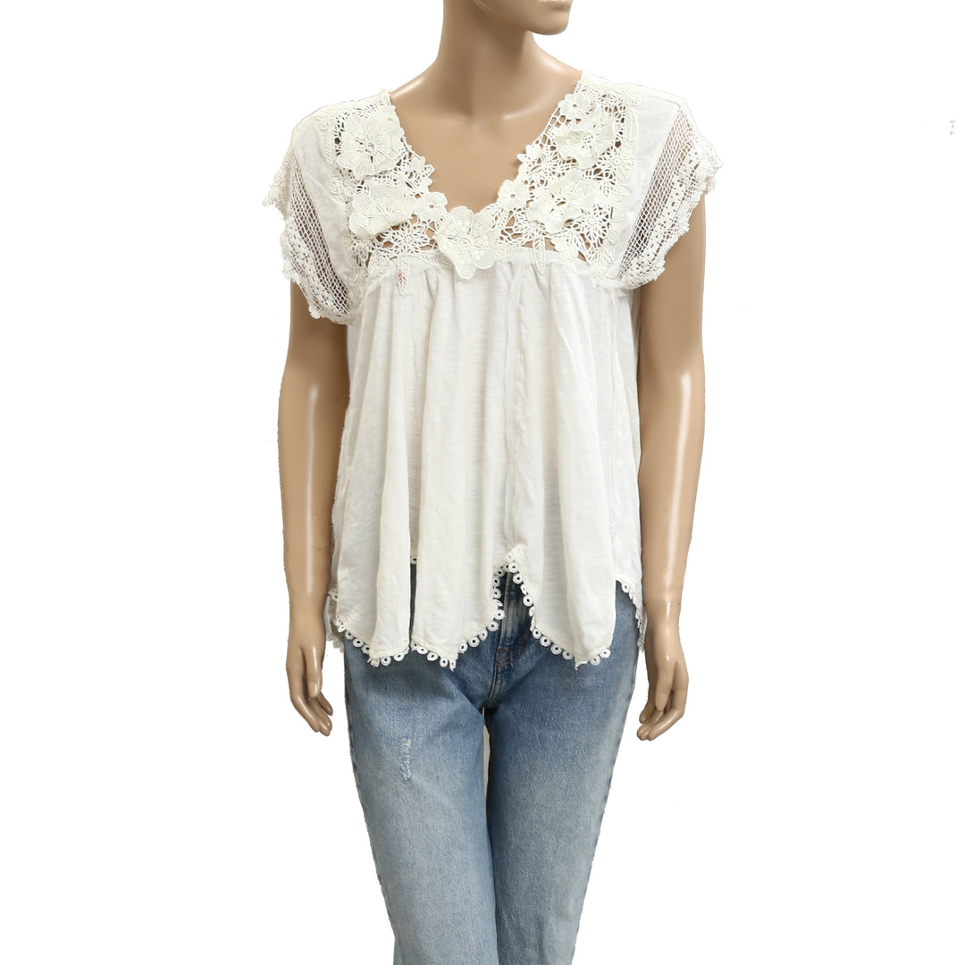 By Anthropologie V-Neck Short-Sleeve Lace Swing Blouse Top