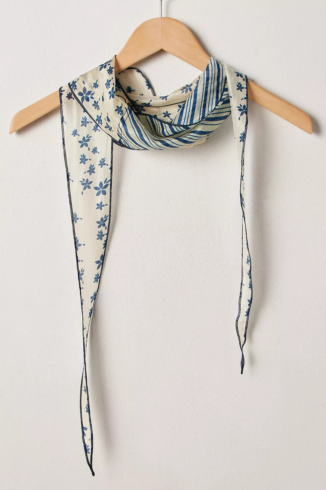 Free People Tilly Skinny Silk Convertible Scarf Neck Handbag Print