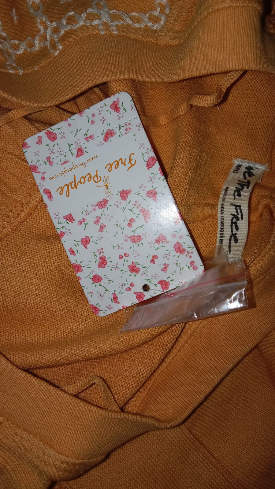 Free People We The Free 自由精神 T 恤束腰上衣