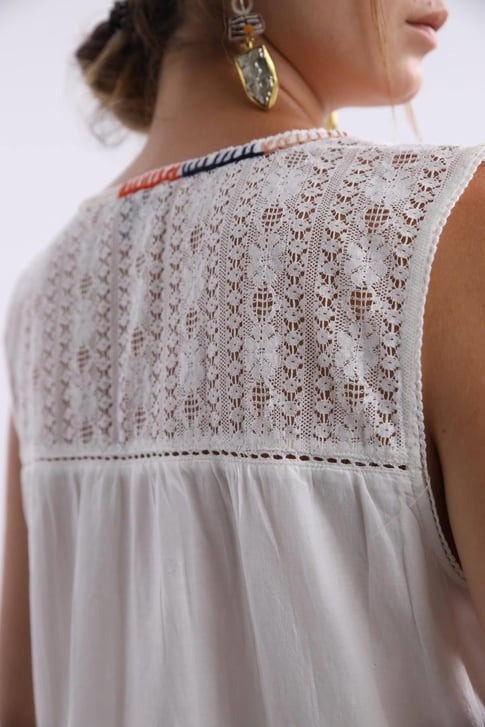 Anthropologie Pilcro and the Letterpress Lani Embroidered Tank Top