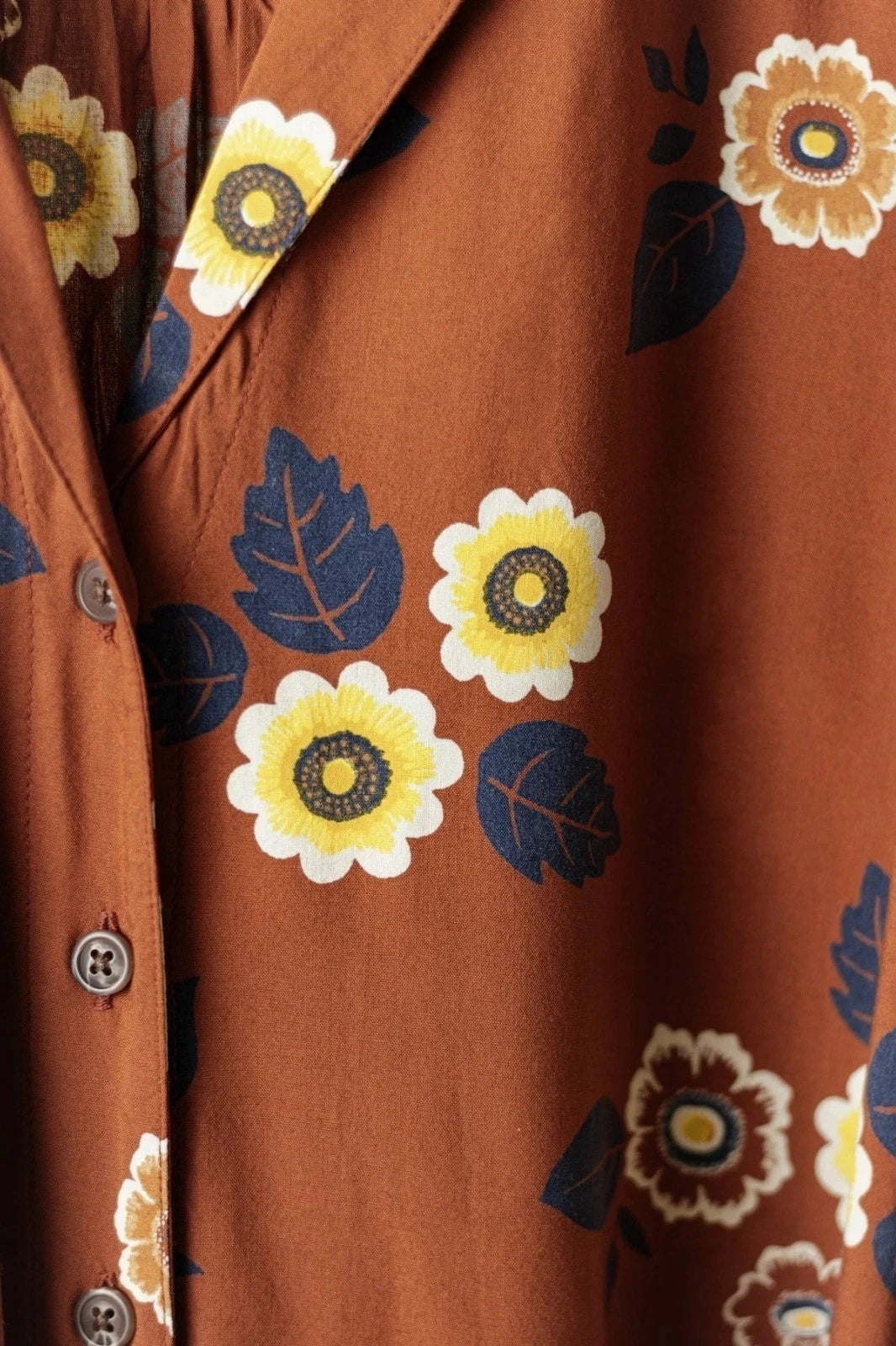 Bridge & Burn The Mia Cropped Shirt Top