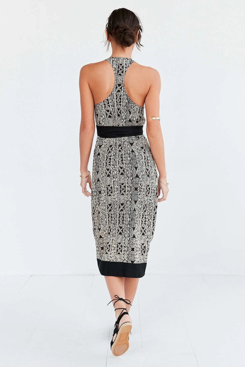 Ecote Urban Outfitters Aztec Print Whitney Wrap Midi Dress