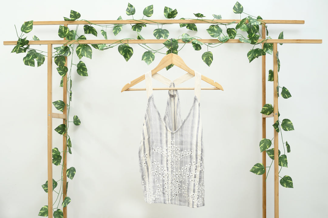 Ecote Urban Outfitters Dani Eyelet Tank Cropped Top