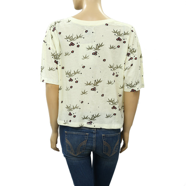 Urban Outfitters Floral Printed Blouse Cropped Top