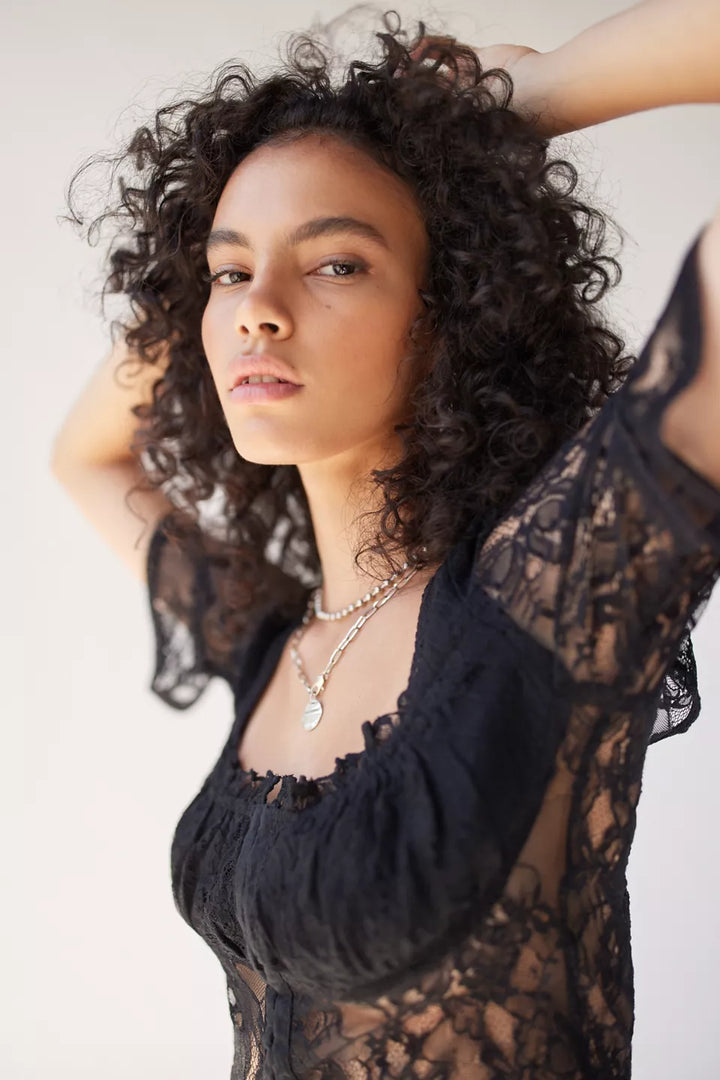 Urban Outfitters UO Jacqueline Lace Cropped Top S